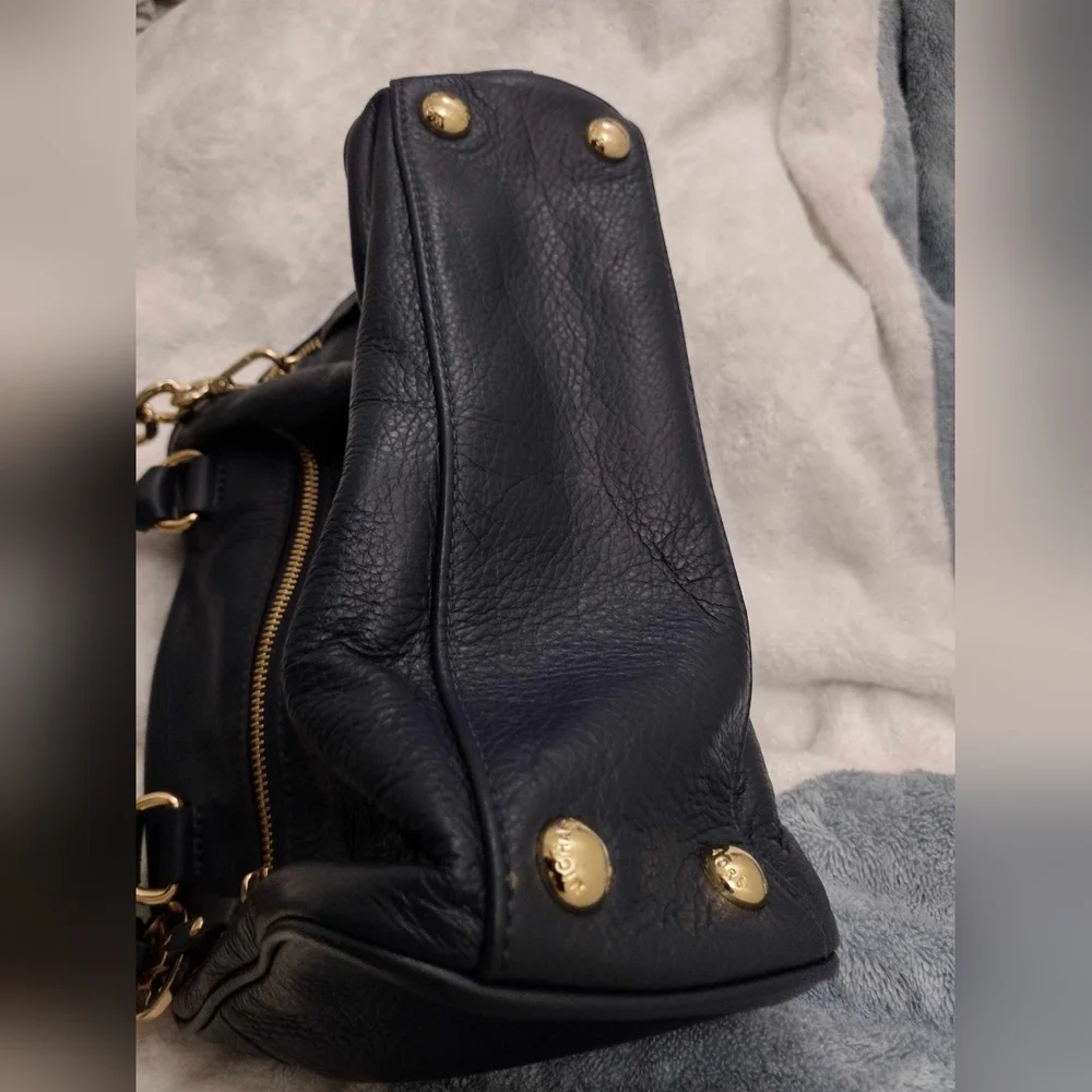 Michael Kors BRAND NEW Black Calfskin Sutton  Purse Medium